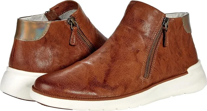 Johnston & Murphy Emery Zip Bootie Women's Shoes Cognac Washed Sheepskin : 6 M, Leather