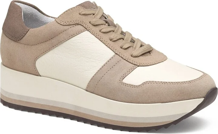Johnston & Murphy Gracie Leather Sneaker