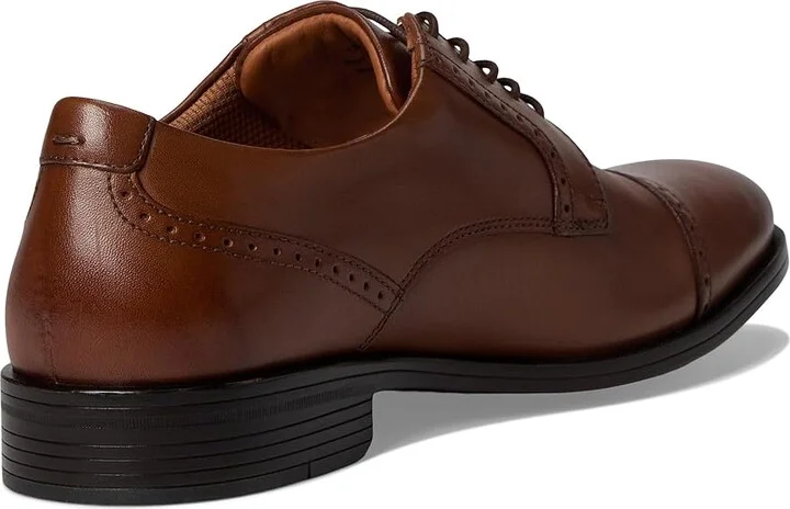 Johnston & Murphy Reeve Cap Toe Men's Lace Up Wing Tip Shoes Brown : 9.5 W (EE), Full Grain leather - Image 4