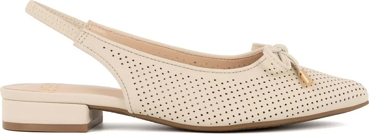 Jones New York Women's Qeemeh Perforated Slingback Flats - Image 6