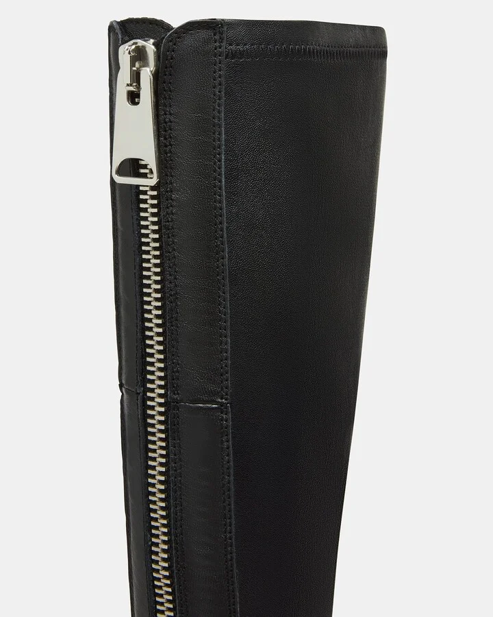 Jonsey Black - Image 3