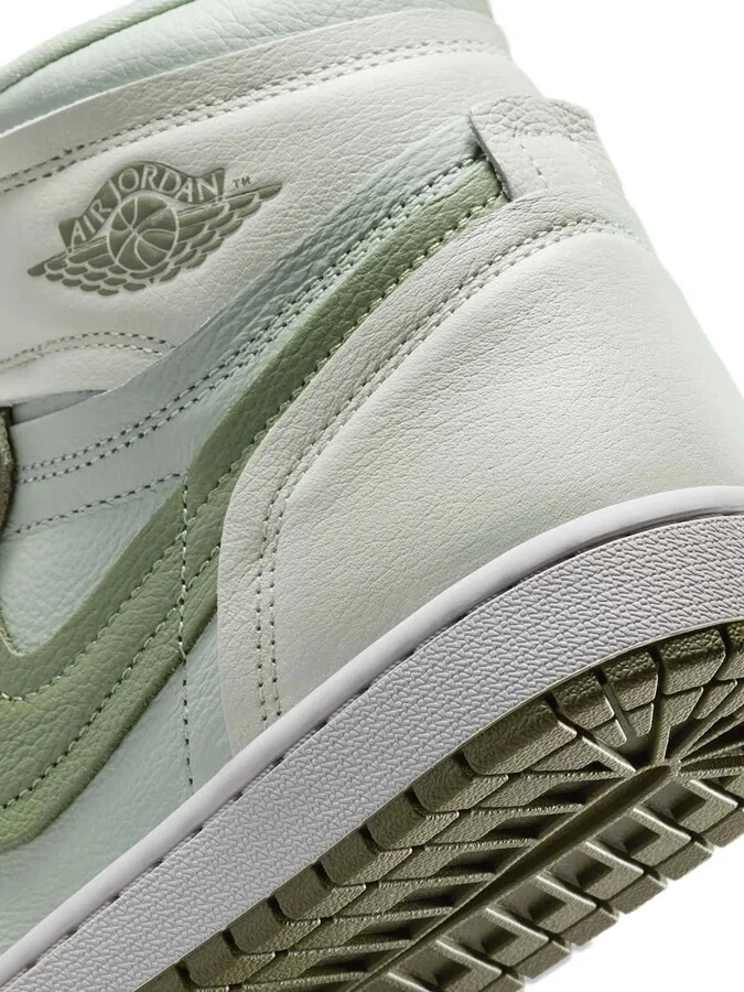 Jordan 1 High "Method of Make Medium Olive" sneakers - Image 5