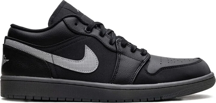 Jordan 1 Low "Black/White/Dark Smoke Grey" sneakers