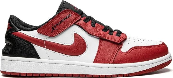 Jordan 1 Low FlyEase sneakers