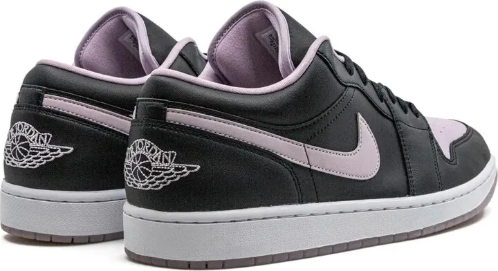 Jordan 1 Low SE "Black/Iced Lilac" sneakers - Image 3