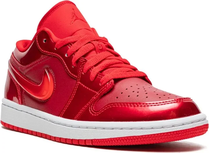 Jordan 1 Low SE "Pomegranate" sneakers - Image 2