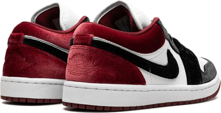 Jordan 1 Low SE "Velvet Black Toe - Image 3