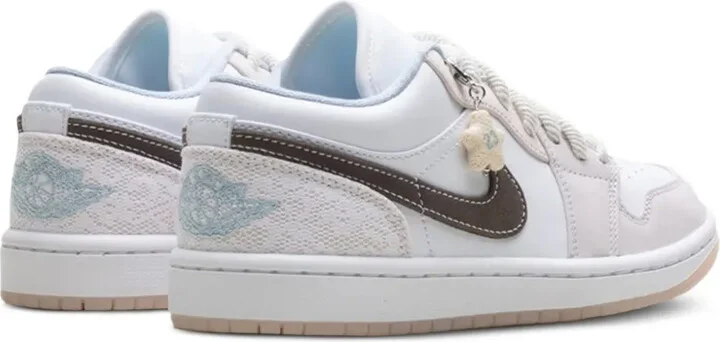 Jordan 1 Low "White/White/Light Soft Pink/Ironstone" sneakers - Image 3