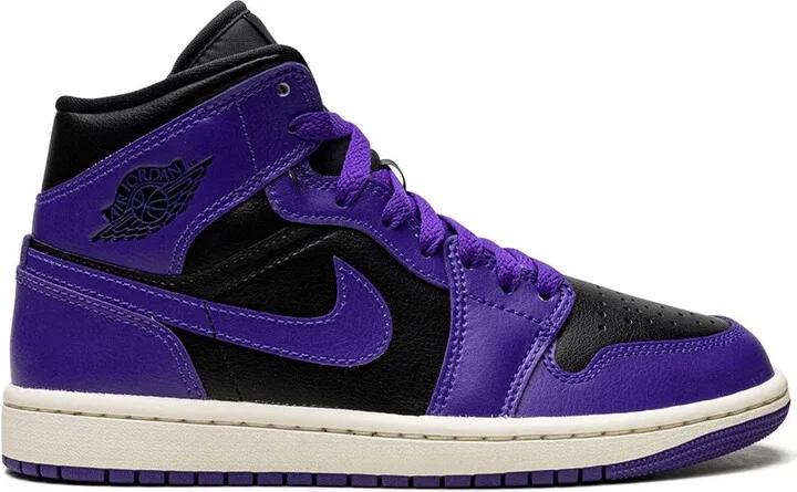 Jordan 1 Mid "Black/Purple" sneakers