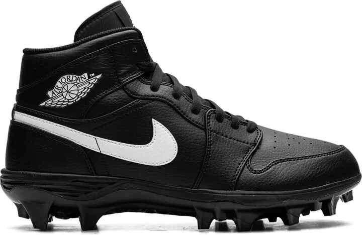 Jordan 1 Mid "Black/White" cleats