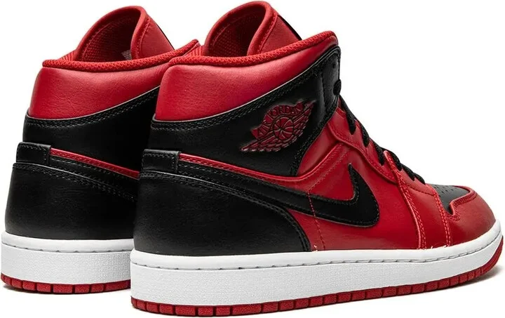 Jordan 1 Mid "Reverse Bred" sneakers - Image 3