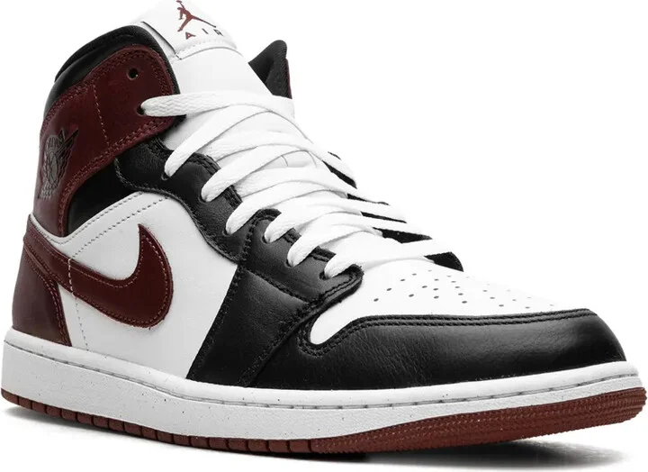 Jordan 1 Mid SE "Dark Pony" sneakers - Image 2