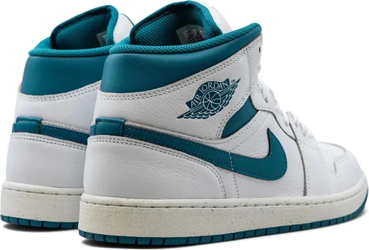 Jordan 1 Mid SE "Industrial Blue" sneakers - Image 3