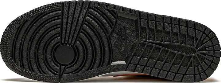 Jordan 1 Mid "University Gold" sneakers - Image 4