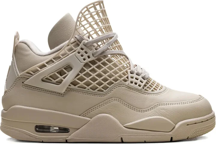 Jordan 4 Retro "Rattan/Metallic Gold" sneakers