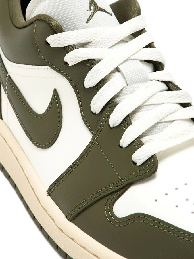 Jordan Air 1 Low sneakers - Image 4