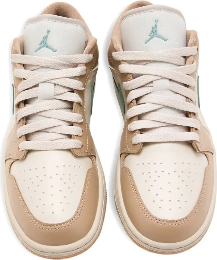 Jordan Air 1 swoosh sneakers - Image 3