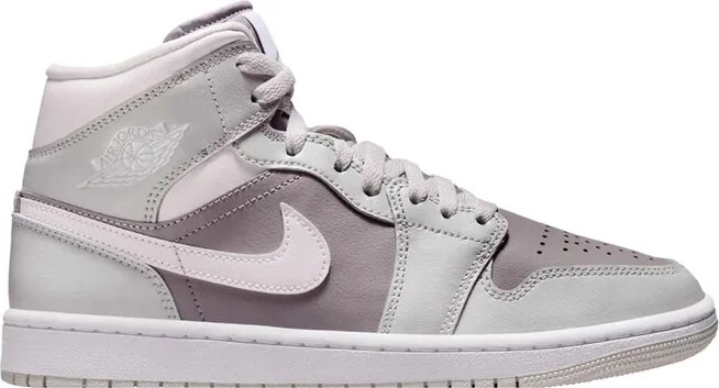 Jordan Air Jordan 1 Mid Lace-Up Sneakers