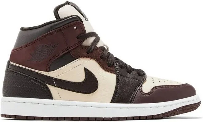Jordan Air Jordan 1 Mid Lace-Up Sneakers