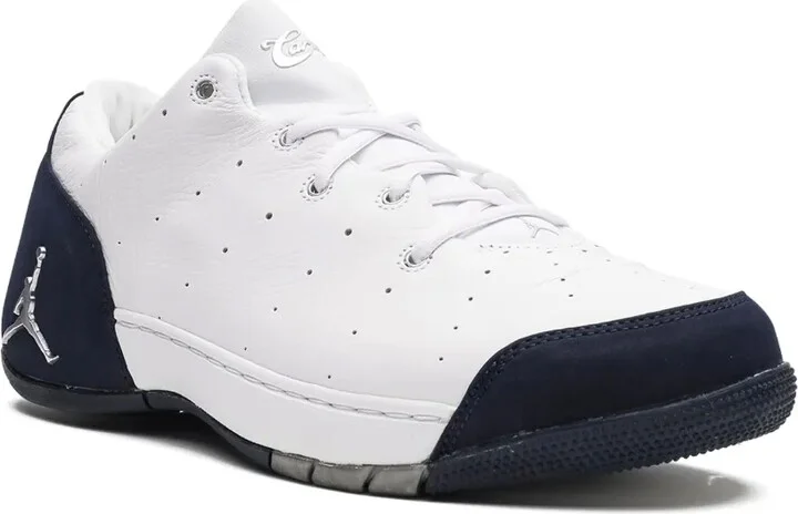 Jordan Carmelo 1.5 Low "White/Metallic Silver/Obsidian" sneakers - Image 2
