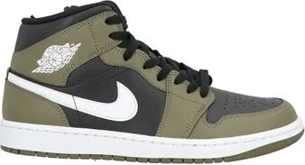 Jordan Man Sneakers