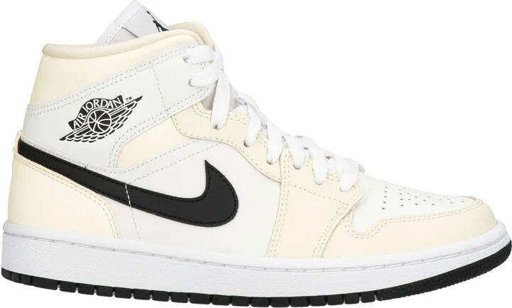 Jordan Woman Sneakers - Image 3