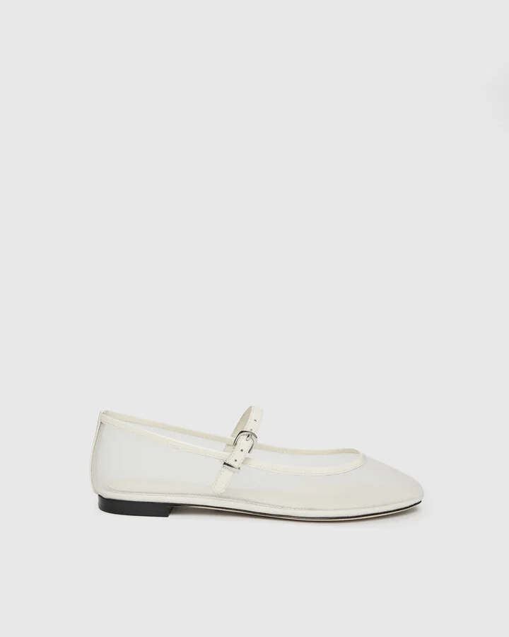 Josie Flat