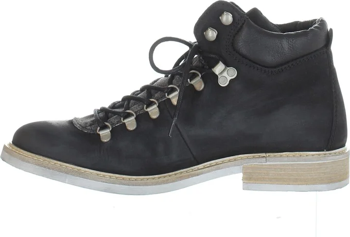 Joss Water Resistant Boot - Image 4
