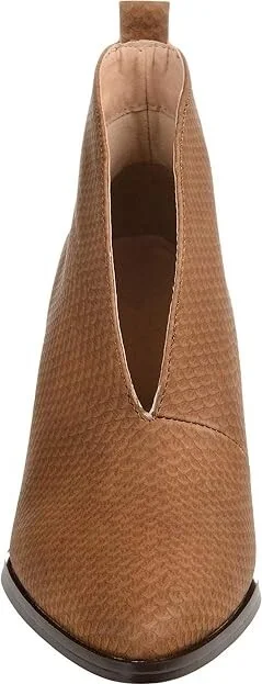 Journee Collection Bellamy Bootie Women's Shoes Tan : 5.5 M, Synthetic - Image 4