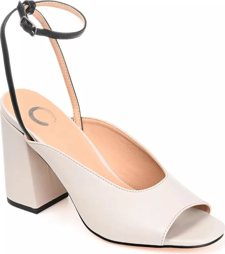 Journee Collection Calypso Pump