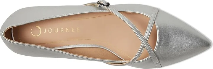 Journee Collection Camby Women's Shoes Silver : 8 W, Synthetic - Image 2