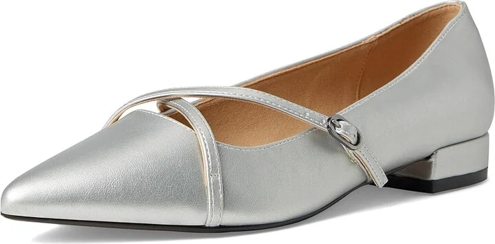 Journee Collection Camby Women's Shoes Silver : 8 W, Synthetic - Image 5