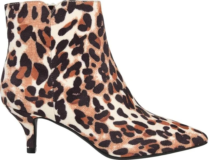 Journee Collection Comfort Foamtm Isobel Bootie Women's Shoes Leopard : 7.5 M, Synthetic - Image 4