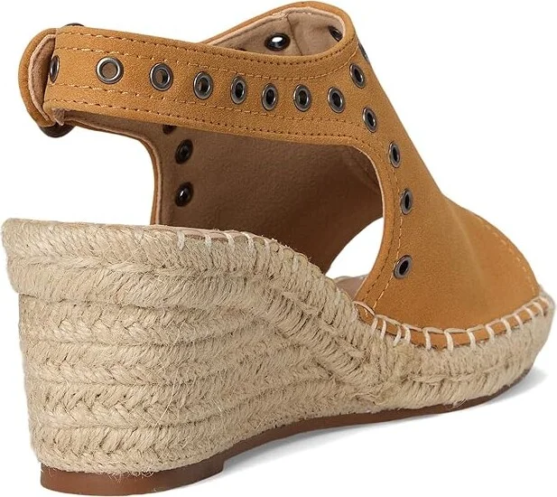 Journee Collection Crisie Women's Wedge Shoes Cognac : 8.5 M, Synthetic - Image 4