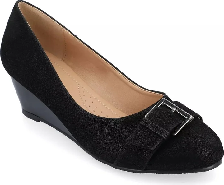 Journee Collection Graysn Wedge Pump