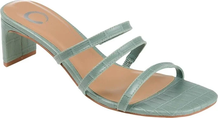 Journee Collection Hariett Pump Women's Shoes Green : 9.5 M
