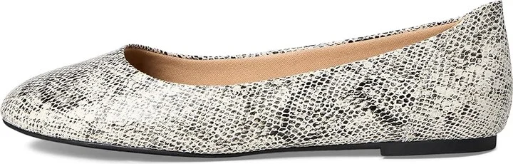 Journee Collection Kavn Women's Flat Shoes Snake : 8.5 M, Synthetic - Image 6