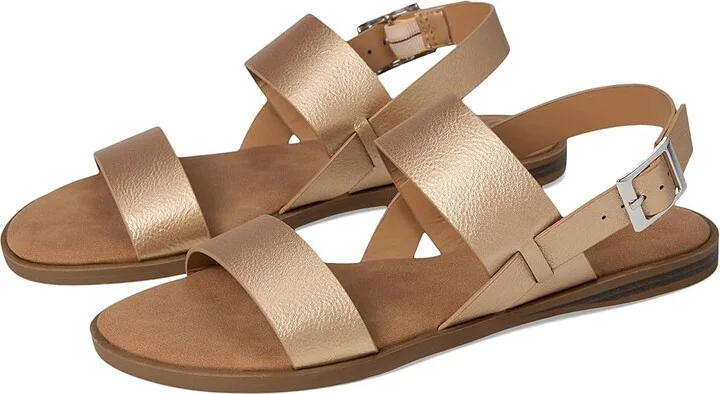 Journee Collection Lavine Women's Sandals Champagne : 7.5 M, Faux Leather