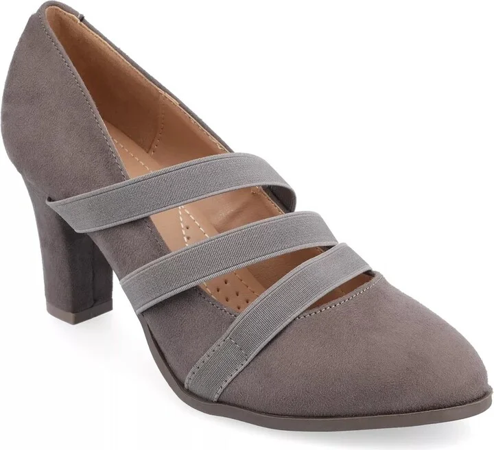 Journee Collection Loren Pump