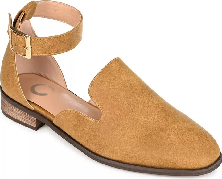 Journee Collection Loreta Flat