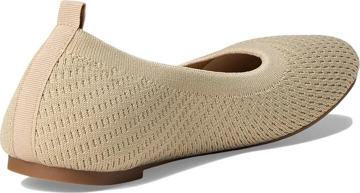 Journee Collection Maryann Women's Shoes Taupe : 9.5 W, Textile - Image 4