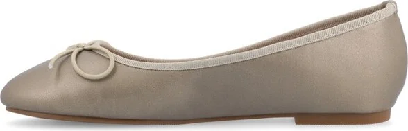Journee Collection Medium and Wide Width Women's Vika Flat Grey 6WD - Image 5