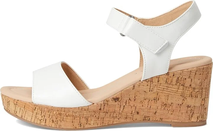 Journee Collection Ranae Women's Wedge Shoes White : 7 M, Faux Leather - Image 6