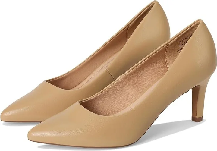 Journee Collection Scylee Women's Shoes Tan : 9.5 M, Synthetic