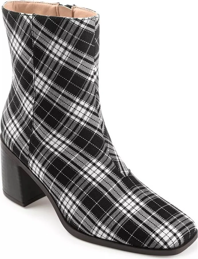 Journee Collection Sloann Bootie