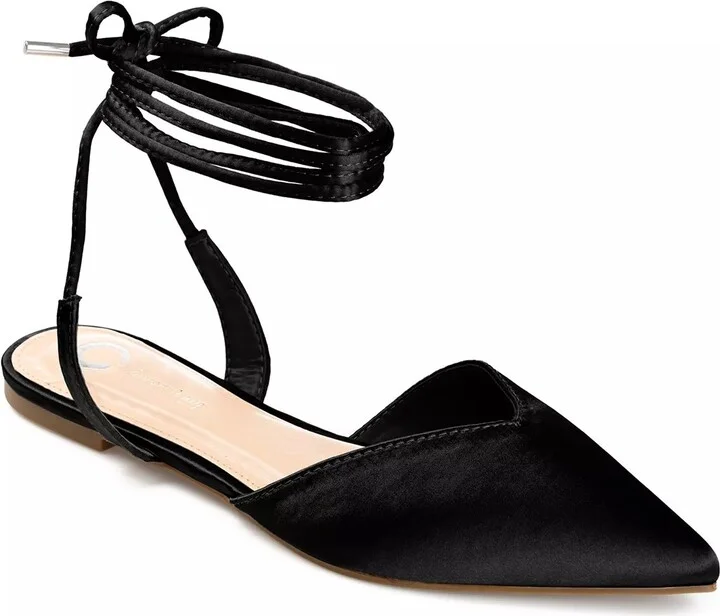 Journee Collection Theia Flat