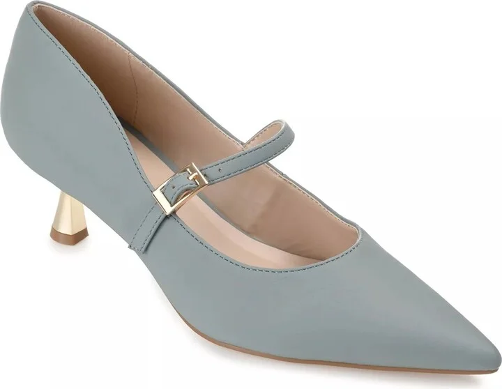 Journee Collection Wide Width Manza Pump