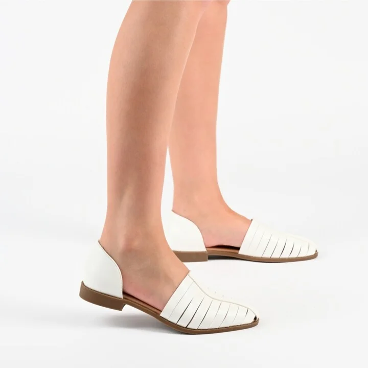 Journee Collection Women's Anyah Caged Two-Piece Flats - Image 6