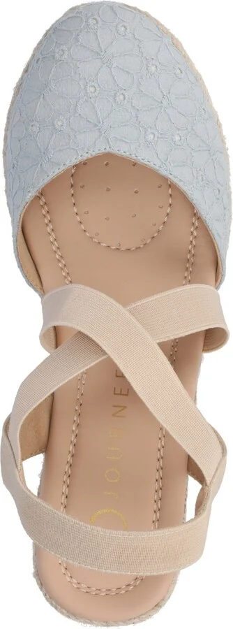 Journee Collection Women's Ashlee Espadrille Platform Wedge Sandals - Image 4