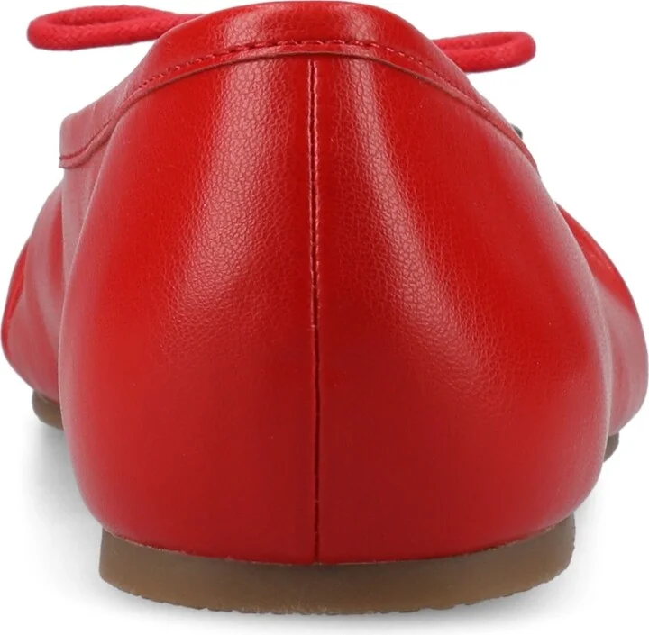 Journee Collection Women's Callee Keyhole Ballet Flats - Image 4